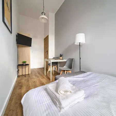 Plac Grunwaldzki Homely * فروتسواف
