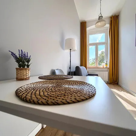 Plac Grunwaldzki Homely شقة